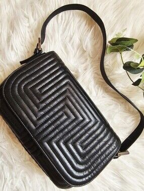 Bally Lambskin Black Shoulder Bag:Made In Italy